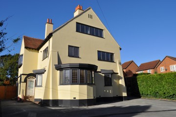 Development of 8 flats in Aldershot sold by Trueman & Grundy