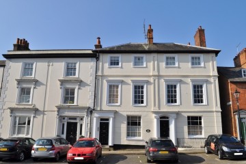 Castle Street Farnham Town Centre Apartment